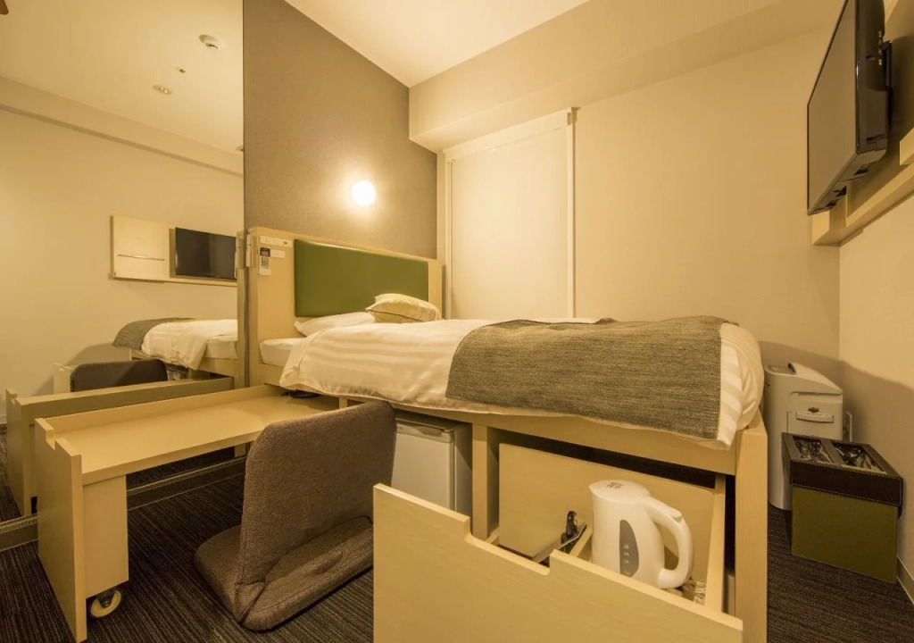 Super Hotel Premier Osaka Honmachi Ekimae Natural Hot Springs
