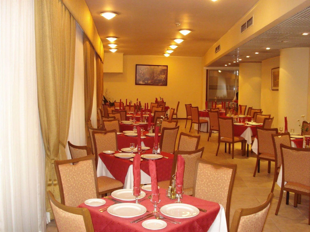 Hotel Diego de Almagro Lomas Verdes