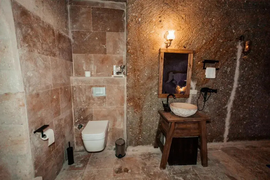 Vanessa Cave Hotel