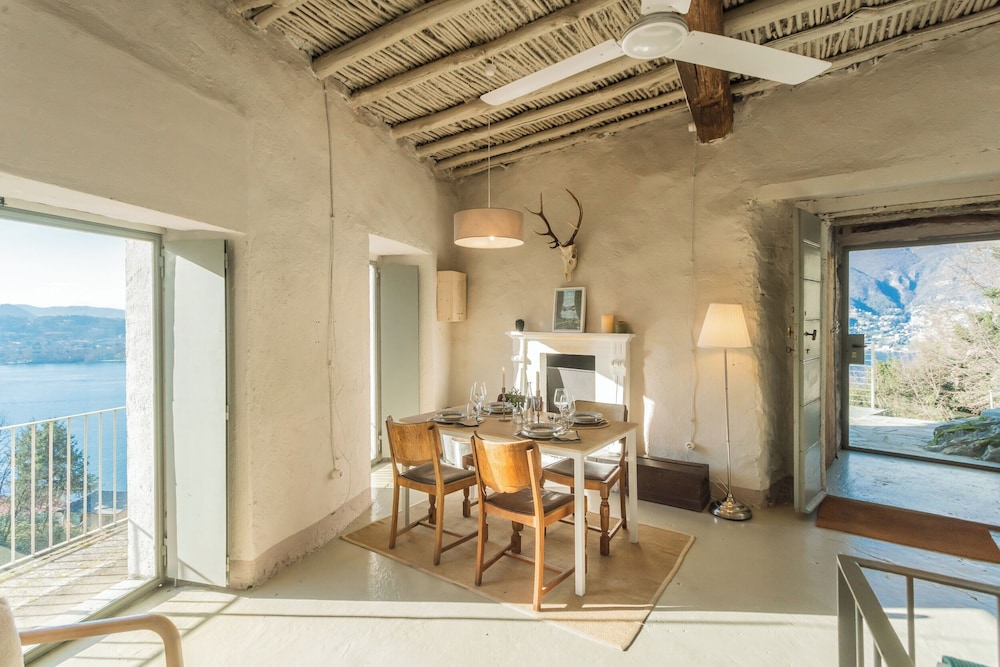 Villa Eugenia - Pool e Garden Retreat in Como by Rent All Como