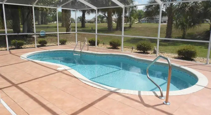 The Family Getaway by Golf Resort Inverness
