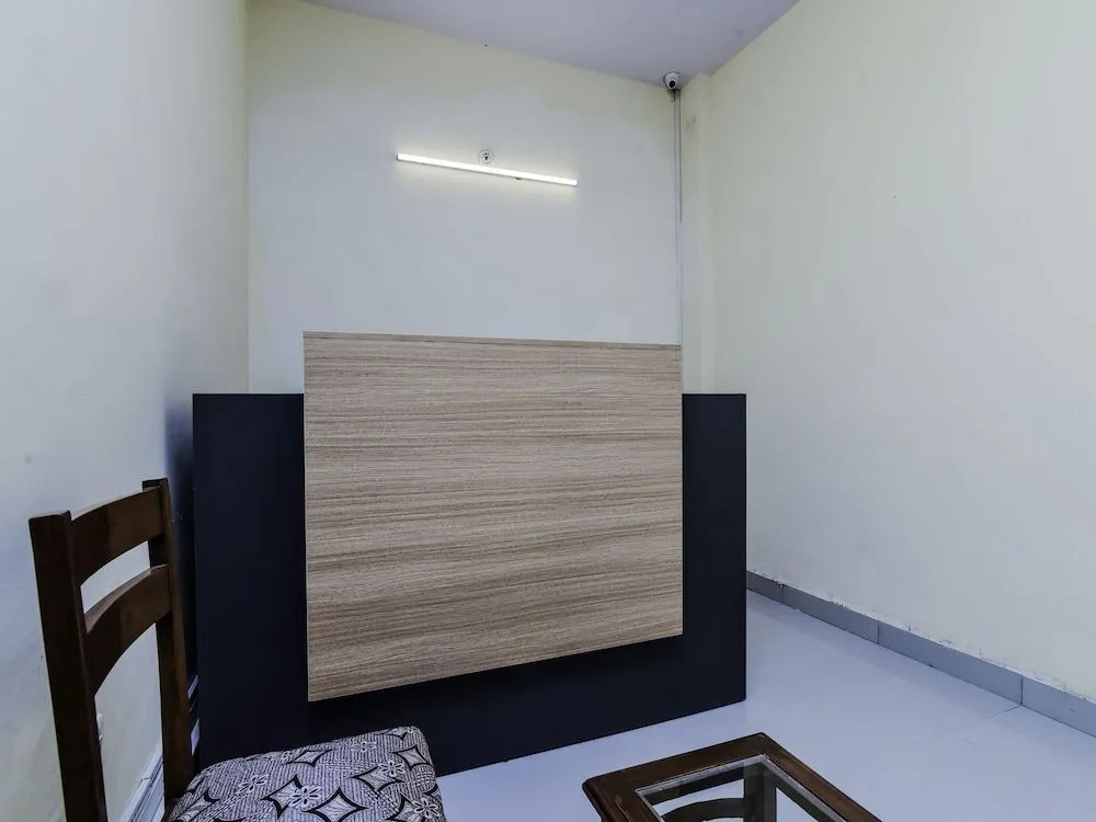 OYO 20031 Flagship Jaypee Hospital