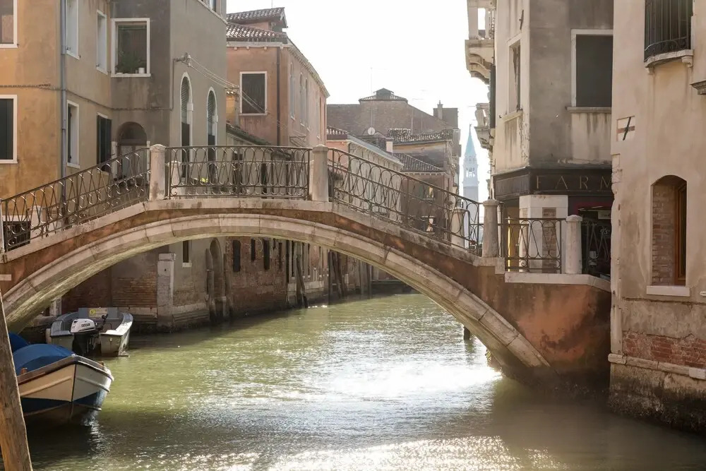 Biennale 1 & 2 , Elegant Apartments 15 min walk from St Marks Square - Venice Heaven Apartments Collection