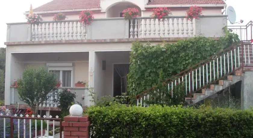 Apartments Chiara