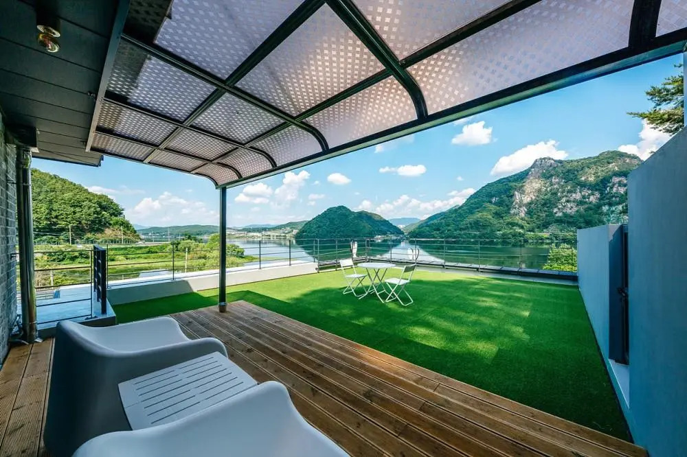 Chuncheon Rabbit Star Pension