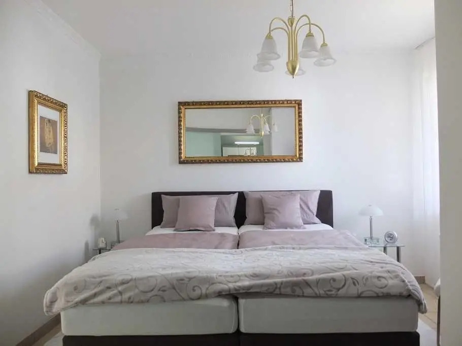 5 Sterne Ferienwohnung - Am Rheinberg -