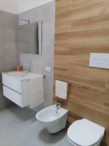 Nella House