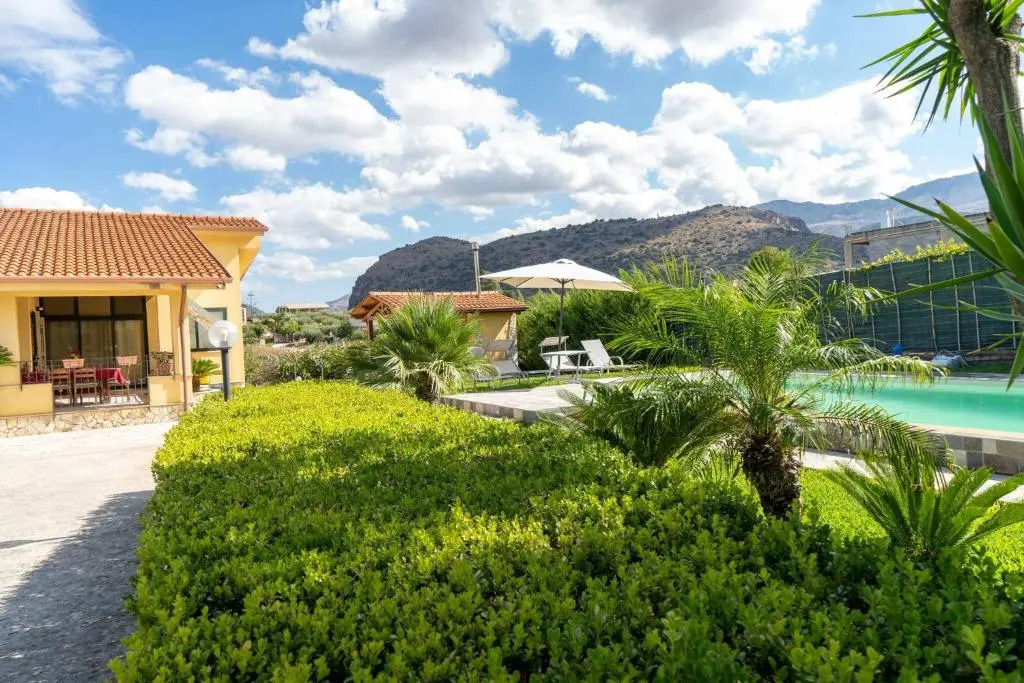 Villa Oasi Della Pace Located in Partinico With Private Pool