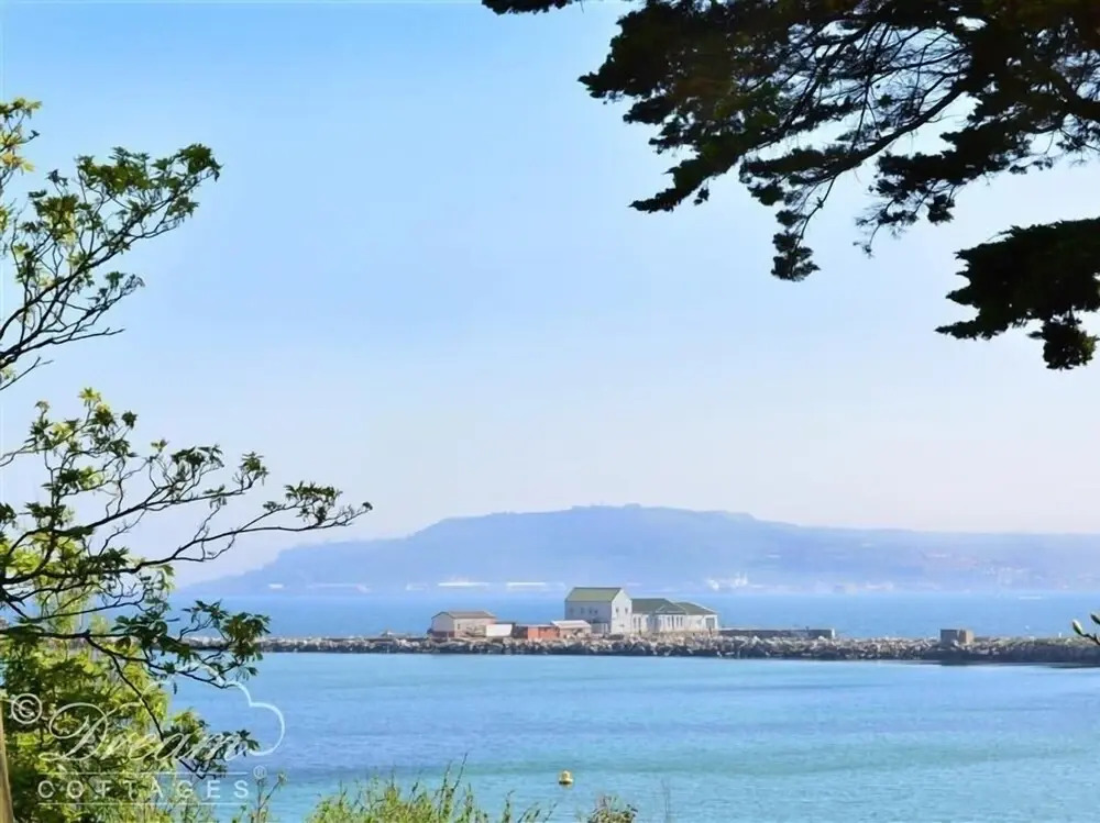 Seaholme, WEYMOUTH
