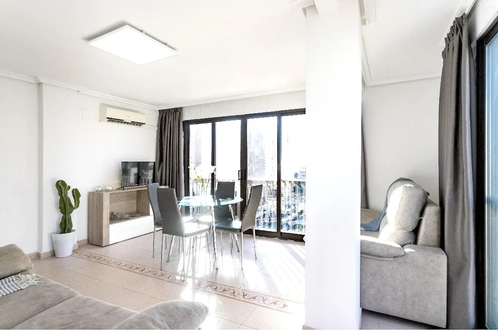 Apartment with 2 Bedrooms in Benidorm, with Wonderful City View, Shared Pool, Balcony - 350 M From the Beach