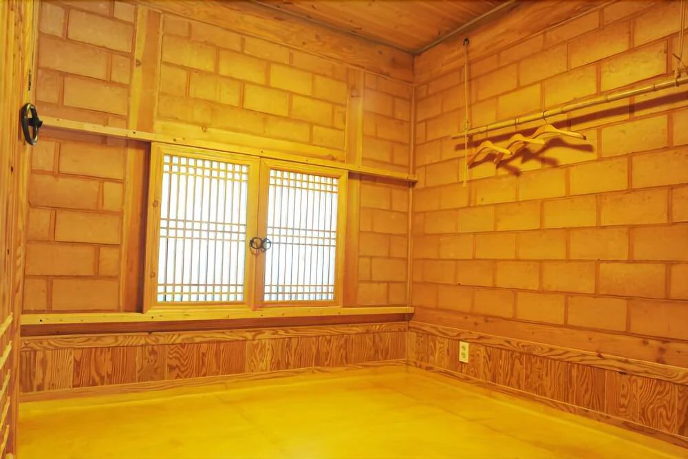 Yeongwol Wolgangsanhachon Pension