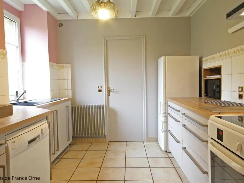 Maison spacieuse, animaux admis - 10 pers. - FR-1-497-121