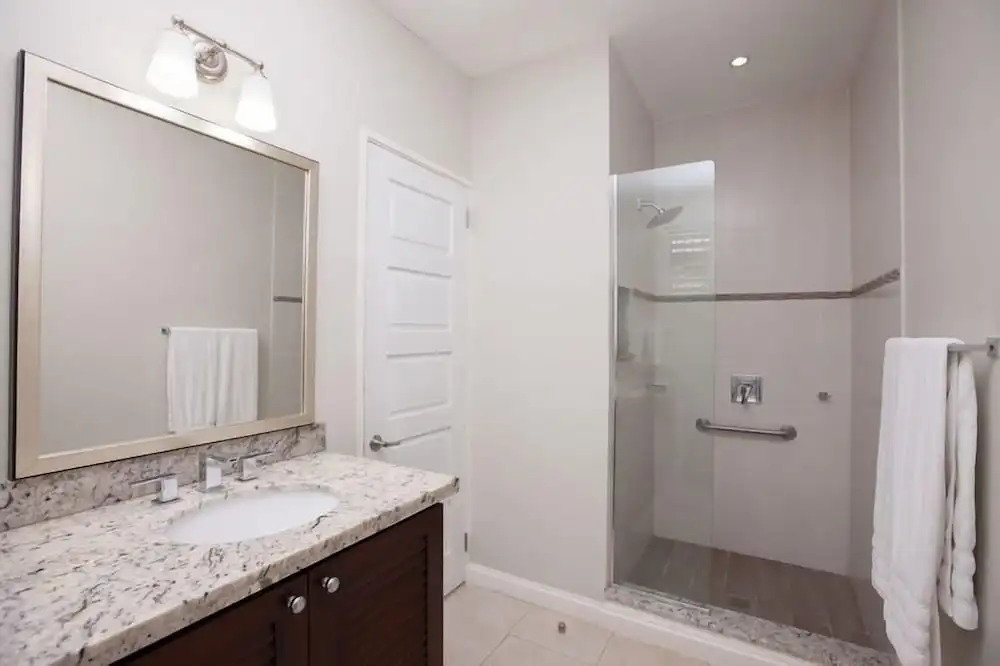 Wag Water Villa, Ocho Rios 3BR