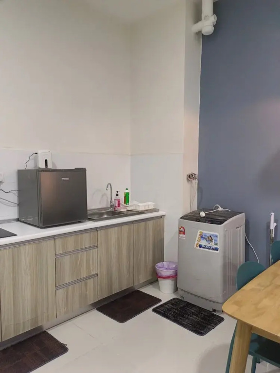 KLIA Airport Homestay 12