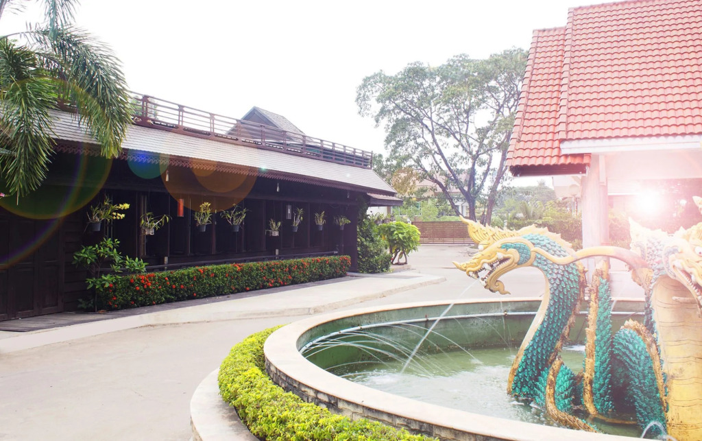 NH Elegant Hotel