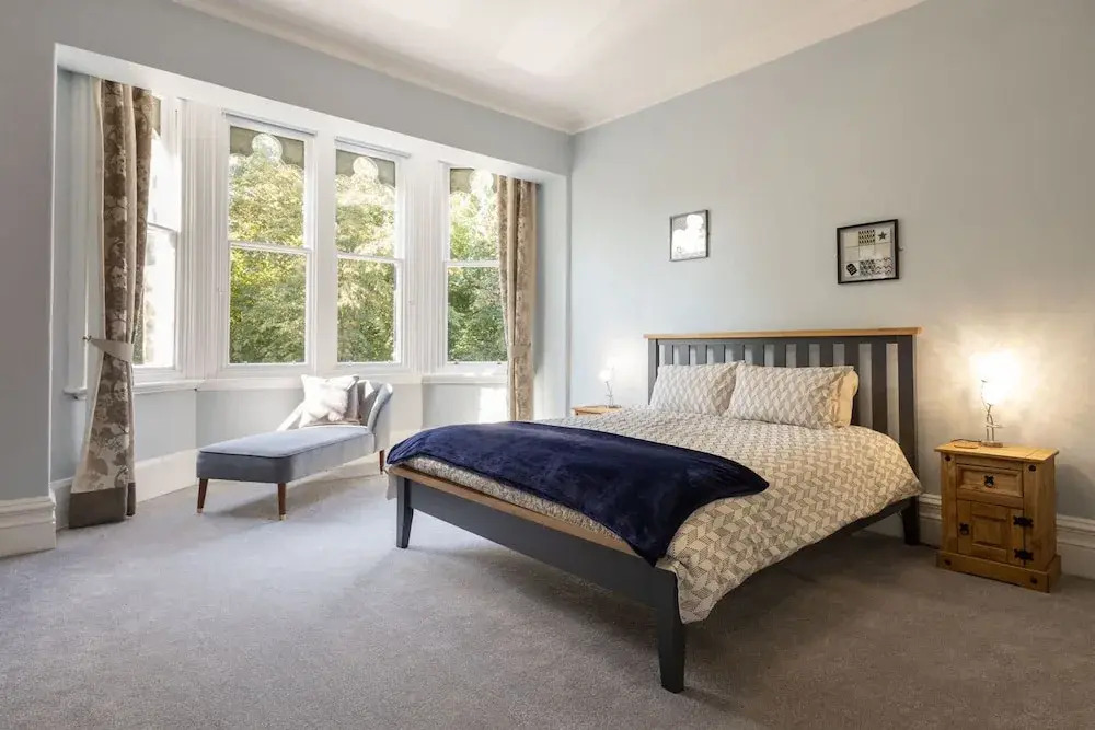 Host Stay Chatsworth Townhouse I