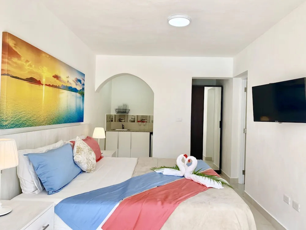 New & Modern Apartment Close to the Beach