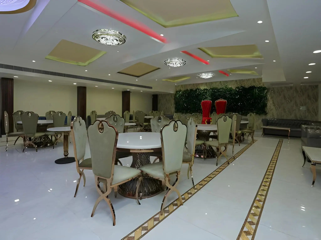 Capital O 16639 Hotel Shri Pushpraj