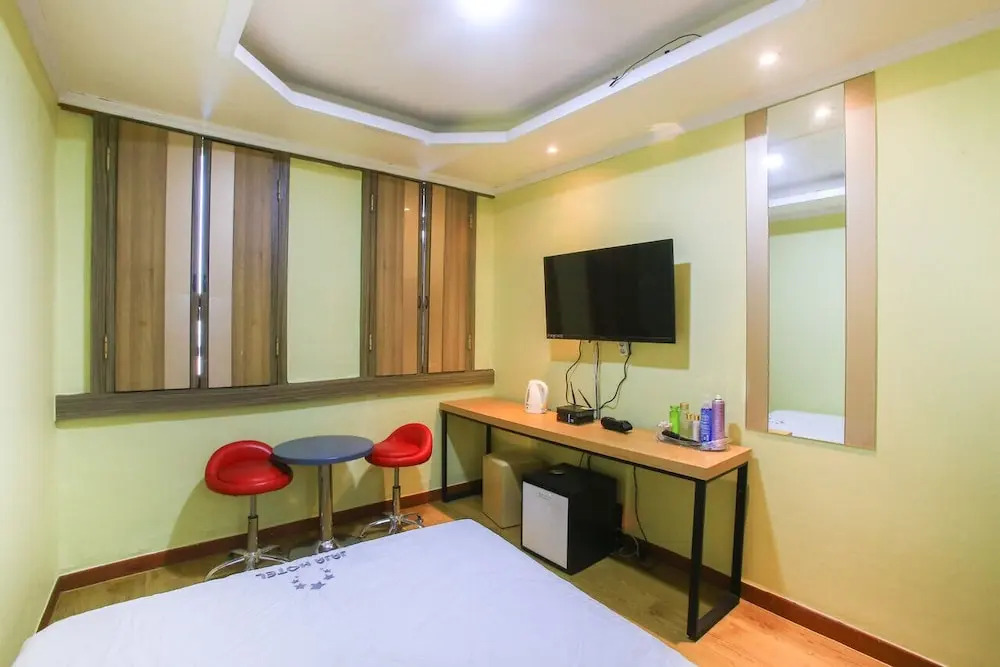 Internet Motel