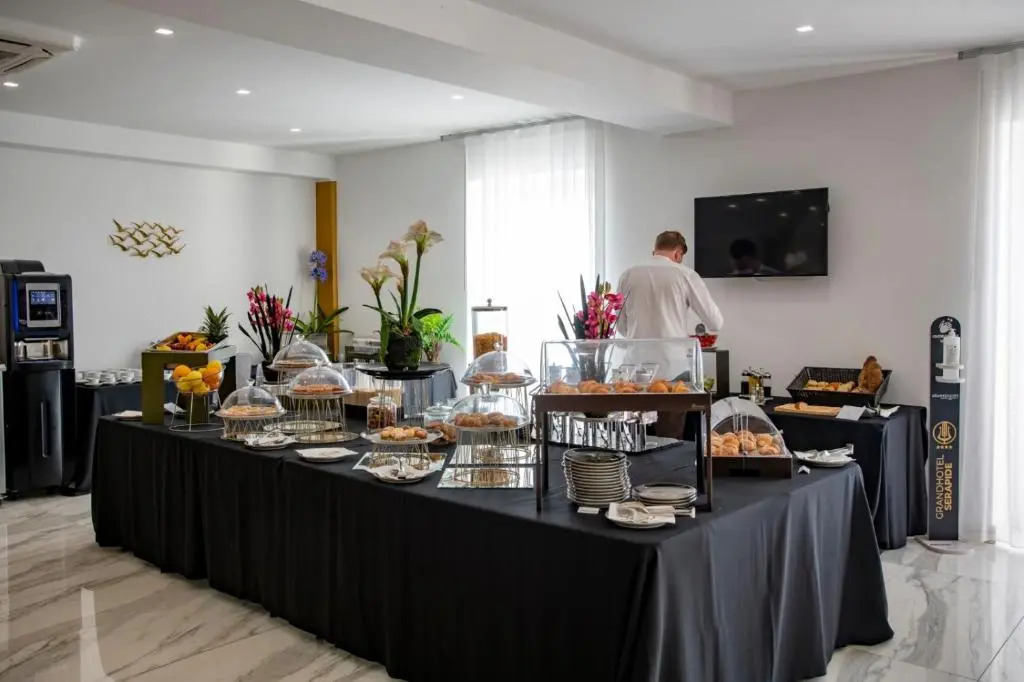 GRAND HOTEL SERAPIDE
