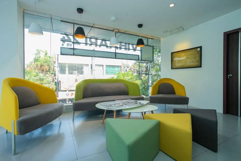 Capital O 36137 Vihaari 24 Business Hotel