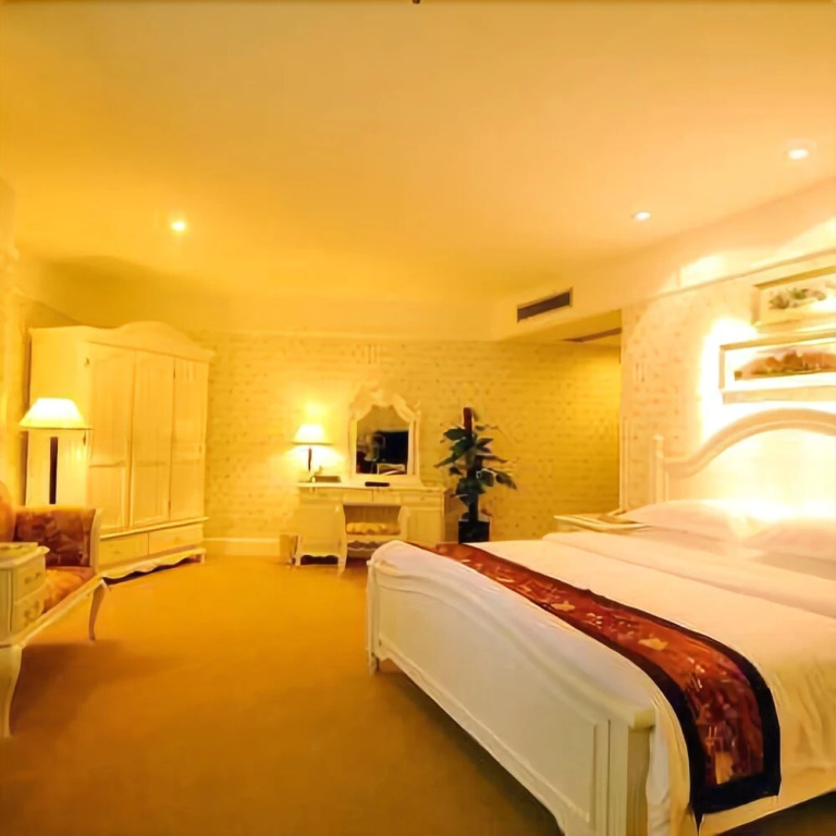 Hongfu Hotel