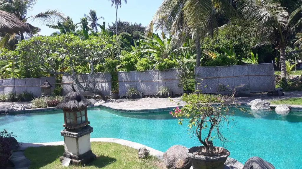 Abalone Resort