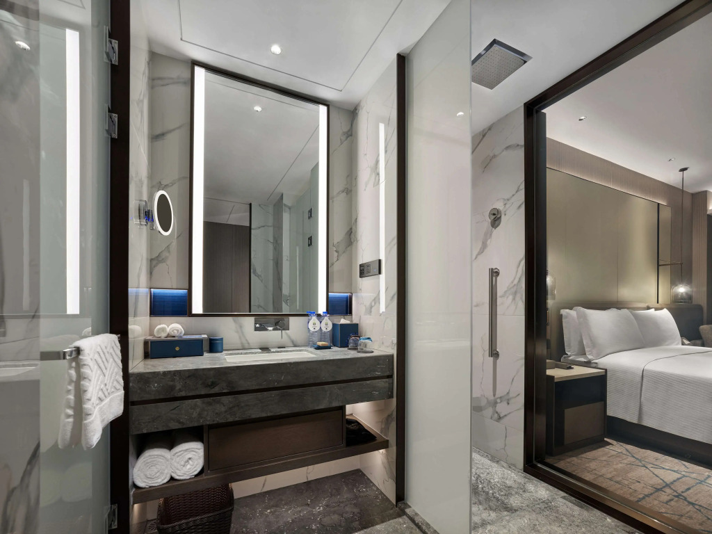 DoubleTree by Hilton Qidong, China