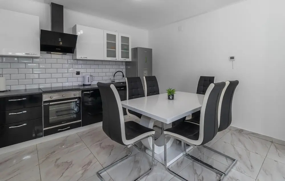Amazing Apartment in Otocac With Wifi and 1 Bedrooms