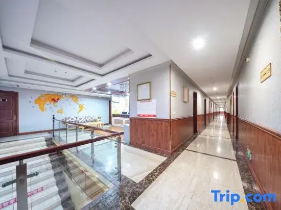 Yihao Smart Hotel (Tongliang Longcheng Avenue)