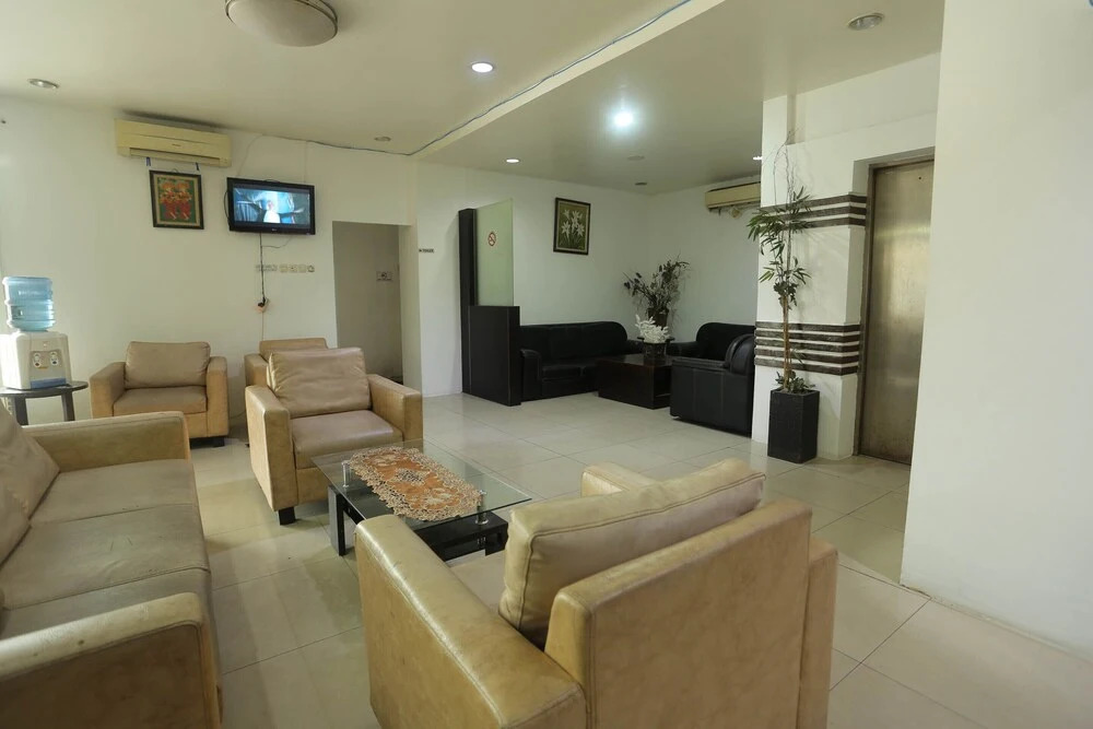Hotel Sembilan Sembilan by OYO Rooms
