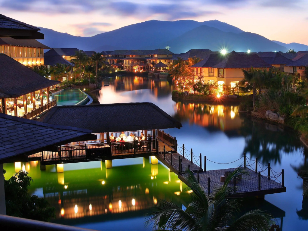 Sanya Yalong Bay Villas & Spa