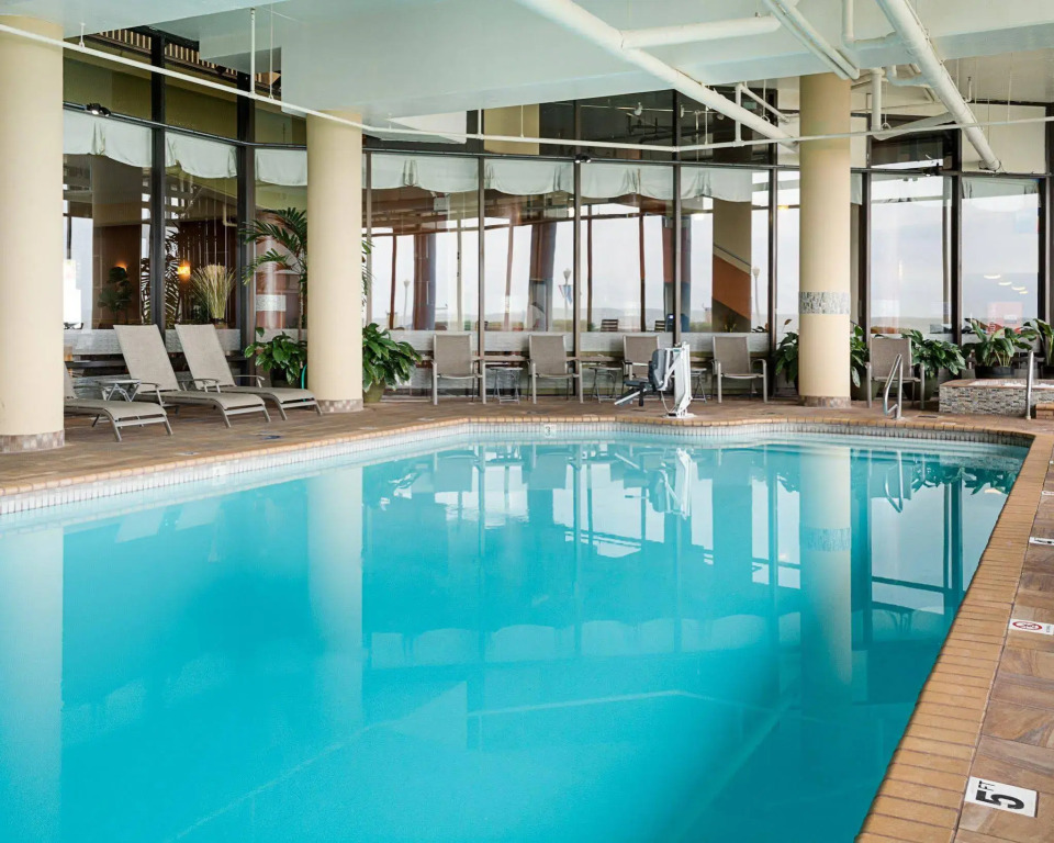 Coastal Hotel & Suites Virginia Beach - Oceanfront
