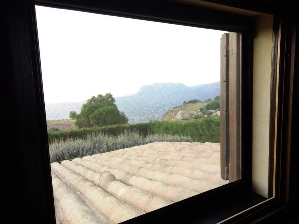 Sicilia Tra Cielo E Mare