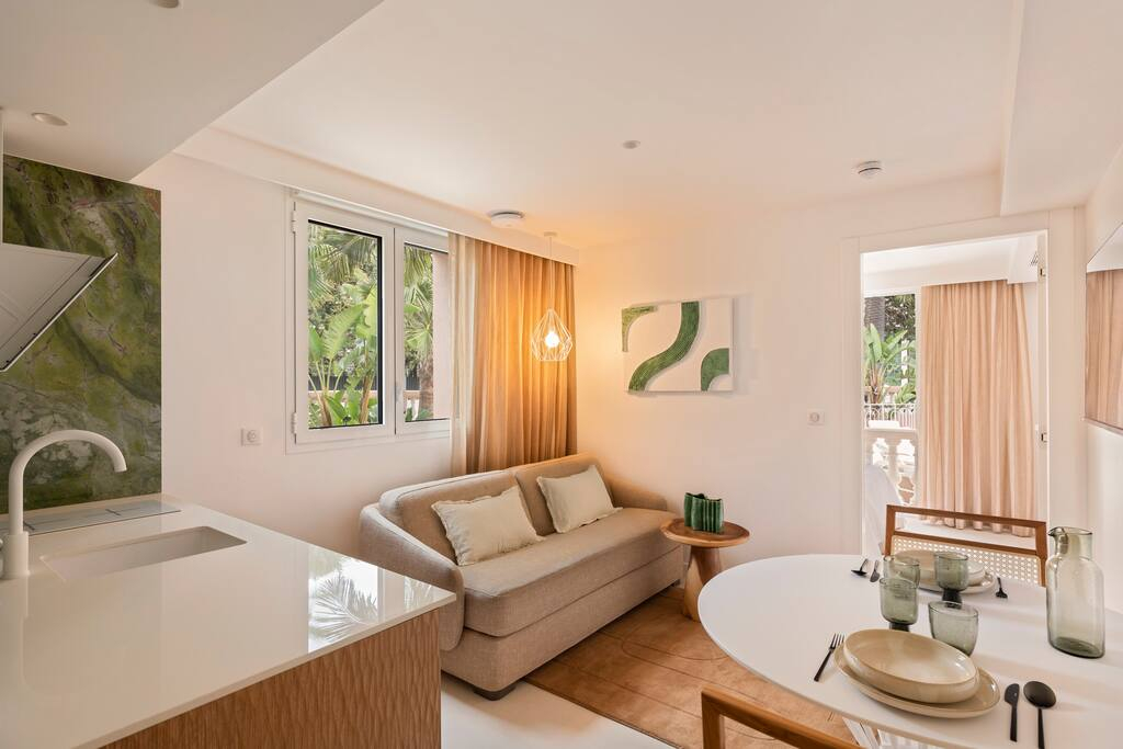 Carla Rosa 2 Luxueux Appartement Piscine - 1bdr