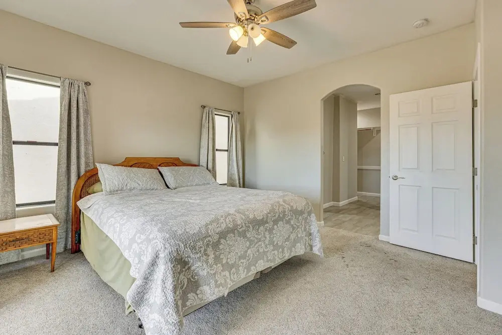 7 Mi to Golf: Mtn-view Retreat in Bullhead City