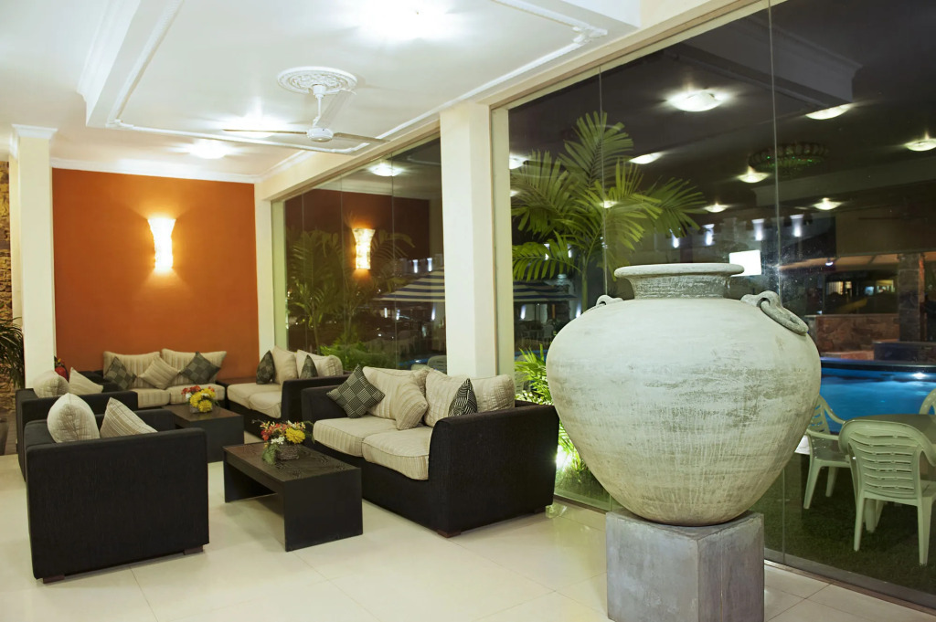 Avenra Gardens Hotel