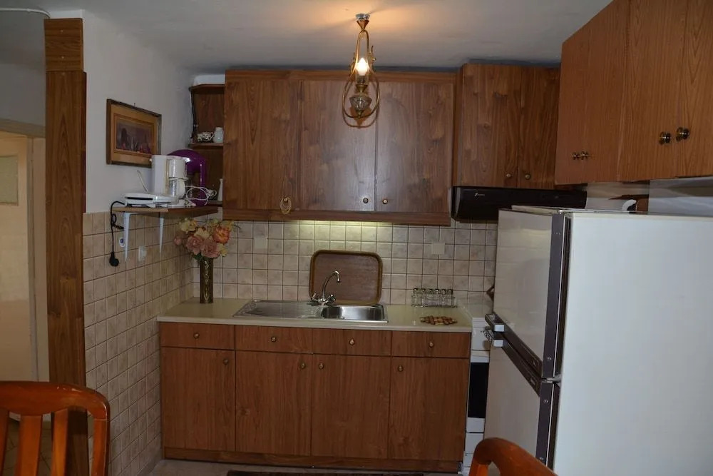 Traditional summer house in Marmari