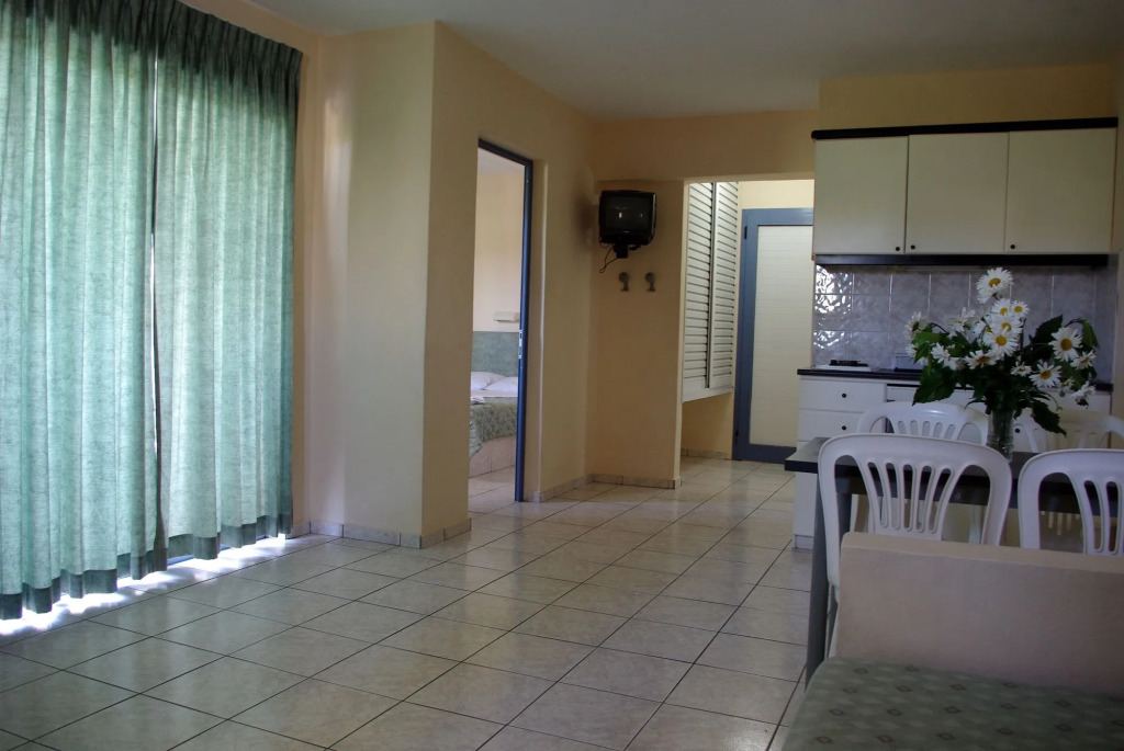 Aspro Hotel