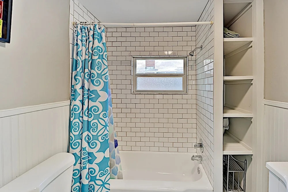 807ehs4x 2 Bedroom Home