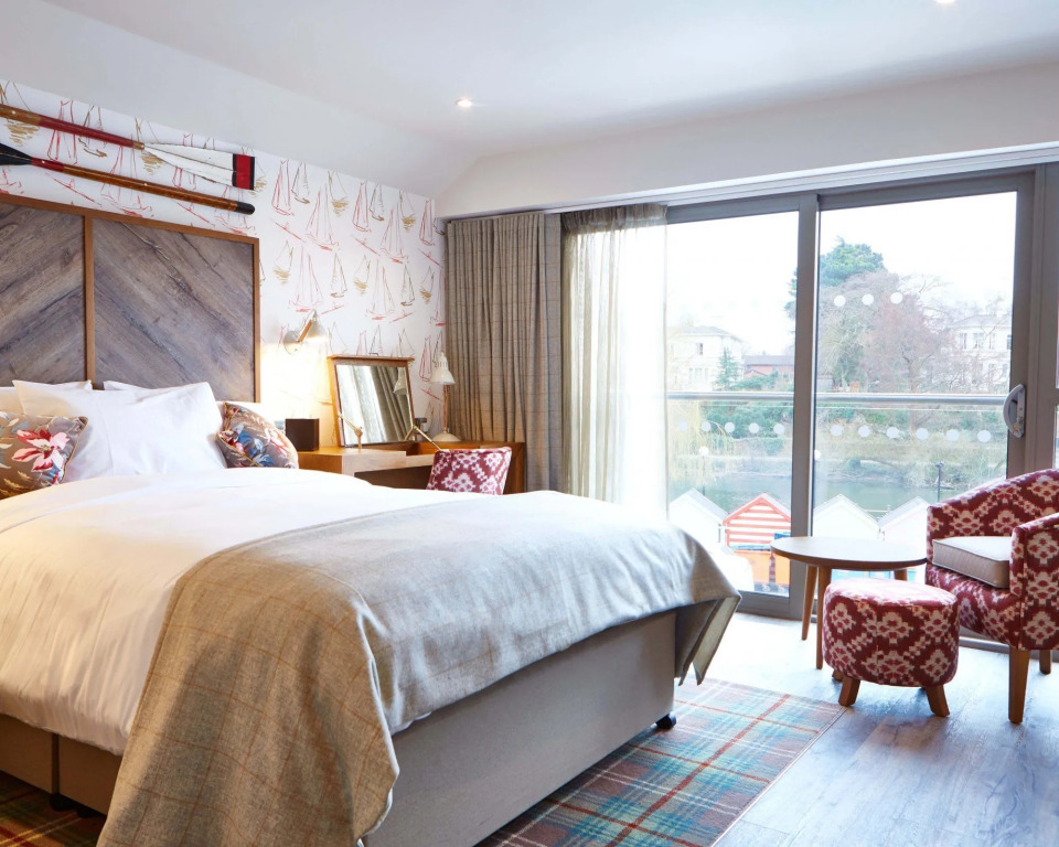 The Boathouse Inn & Riverside Rooms
