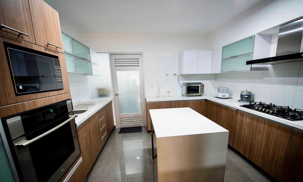 Moon Luxury Apartments