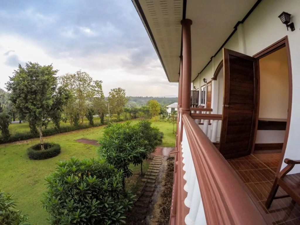 Roongthiwa resort Phurua