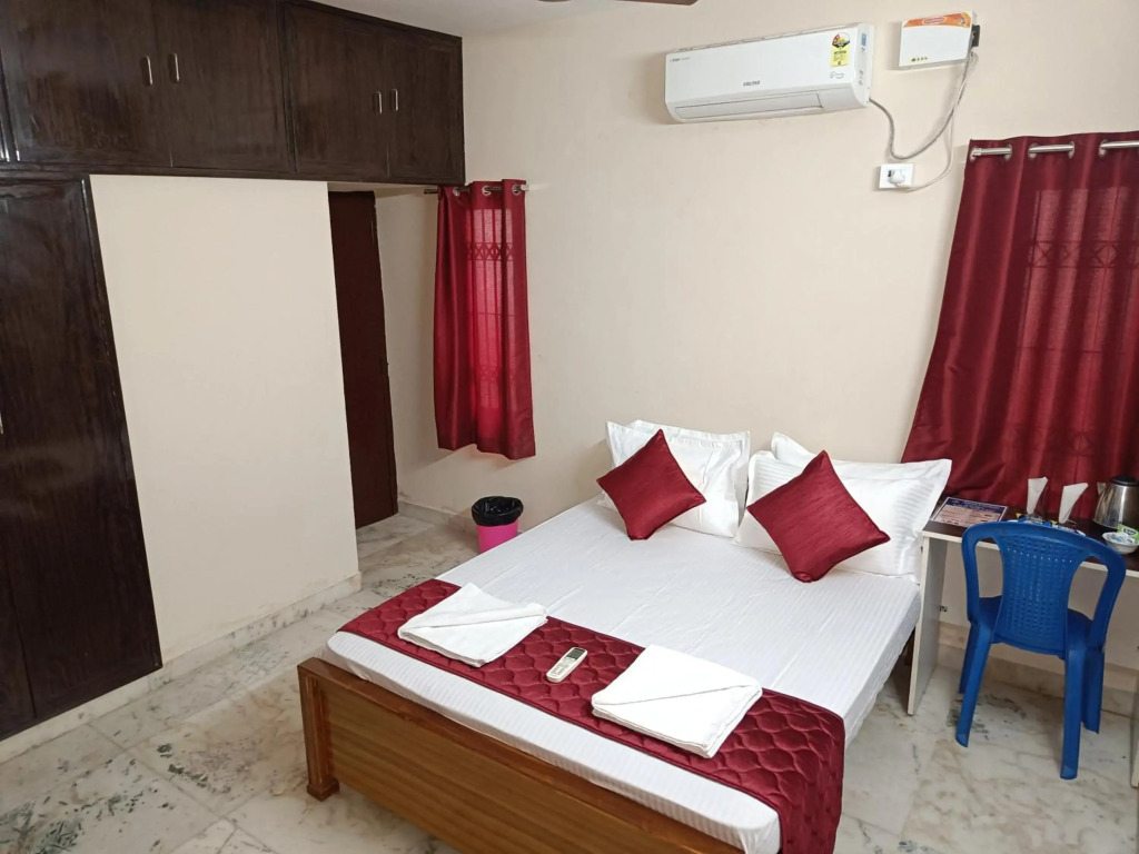 Trendz service apartments