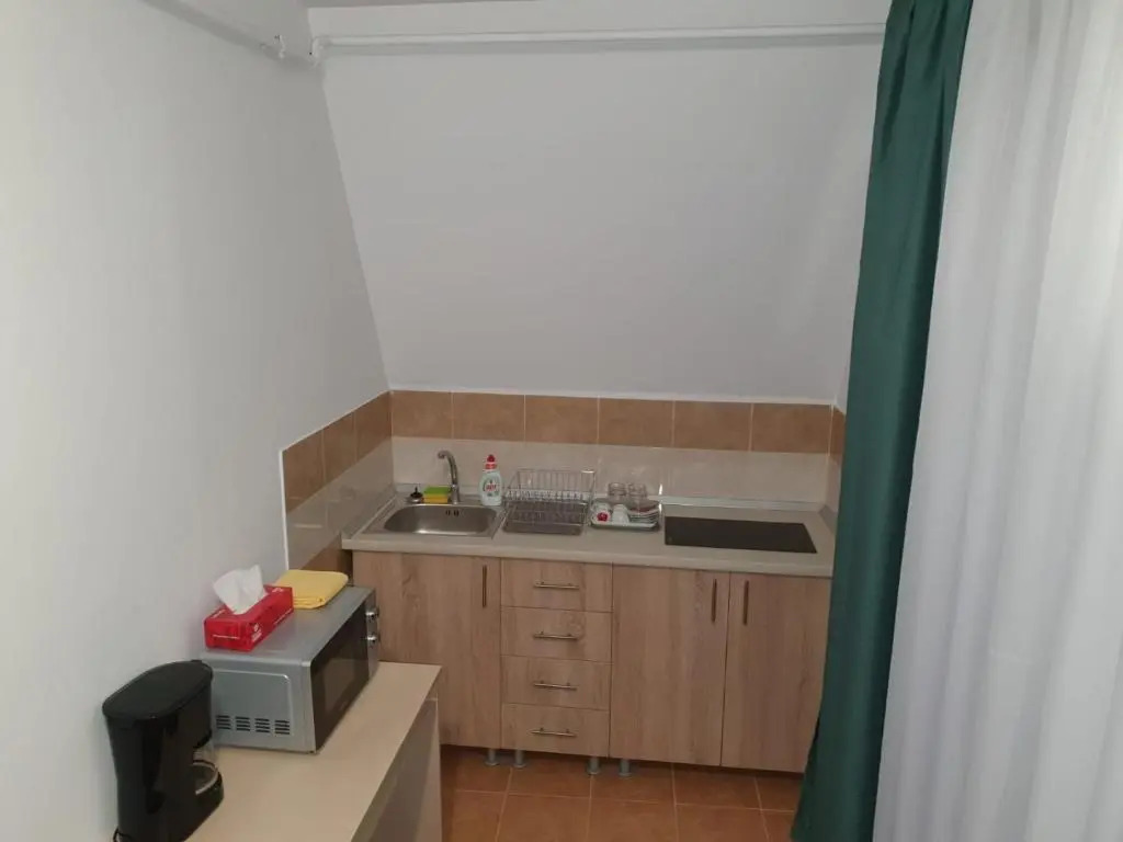 STUDIO APARTMENTS