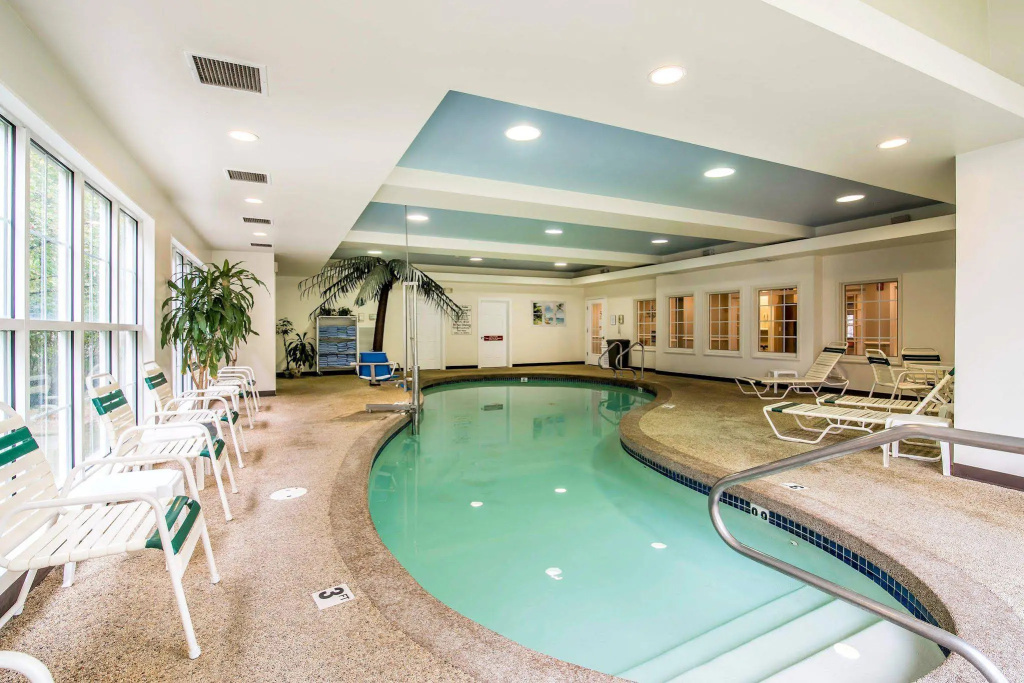 Comfort Inn & Suites North Conway