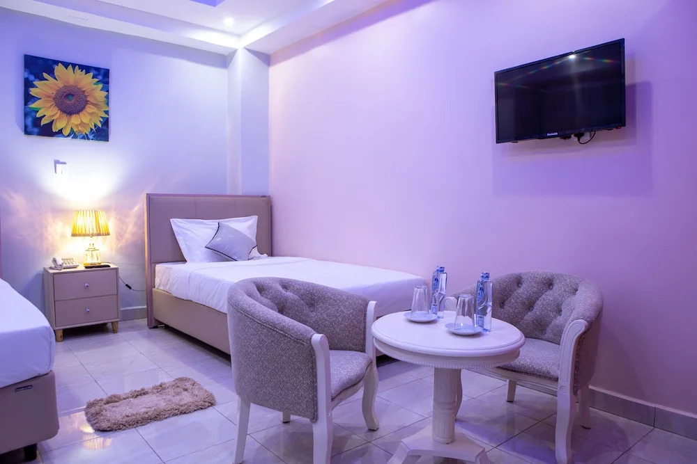 Bukandula Hotel