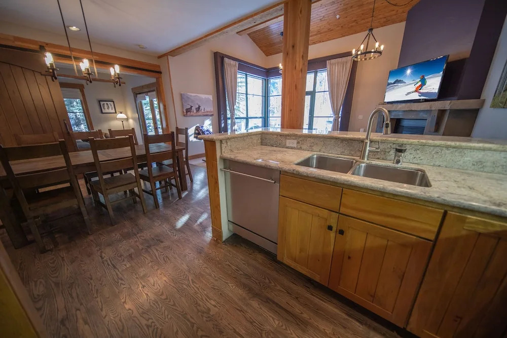 Ski Tip Ranch 8749