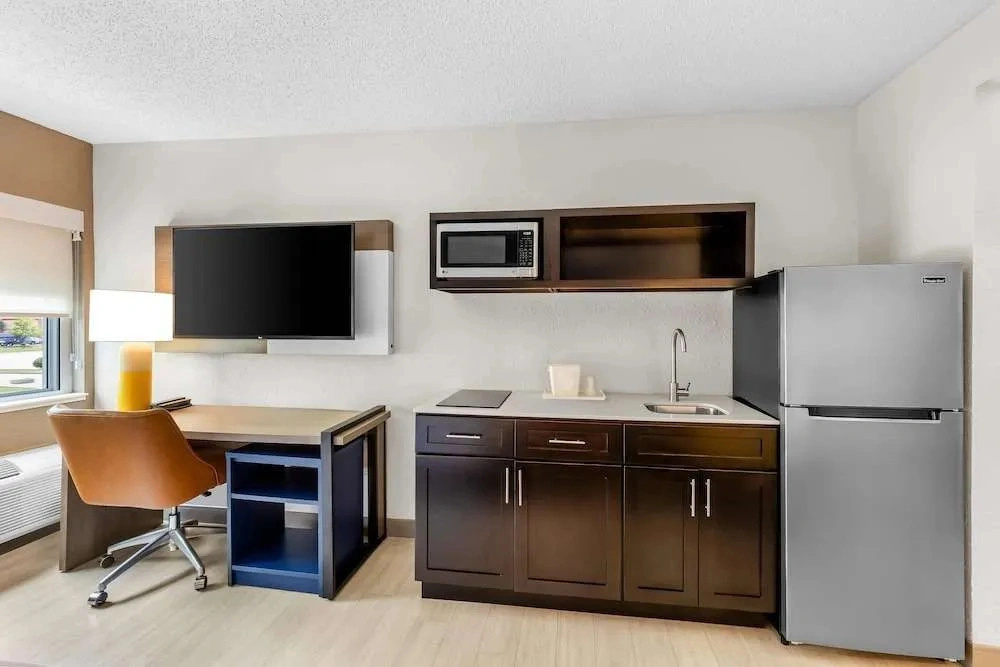 Baymont Inn And Suites Mayfield Heights