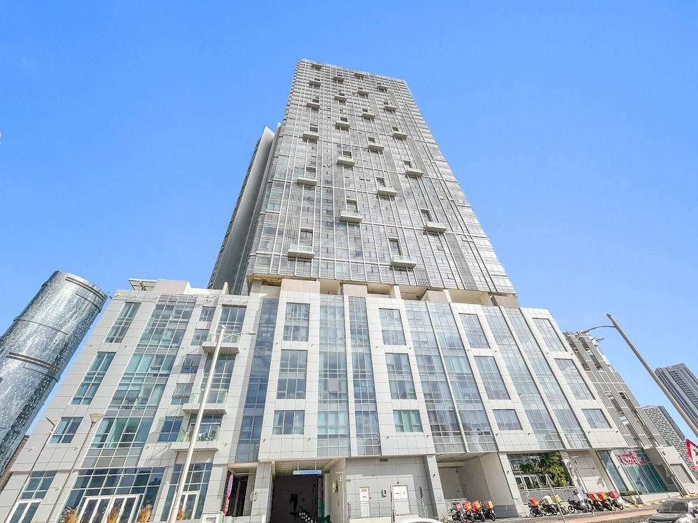 Silkhaus Chic 1bdr Horizon Tower Al Reem